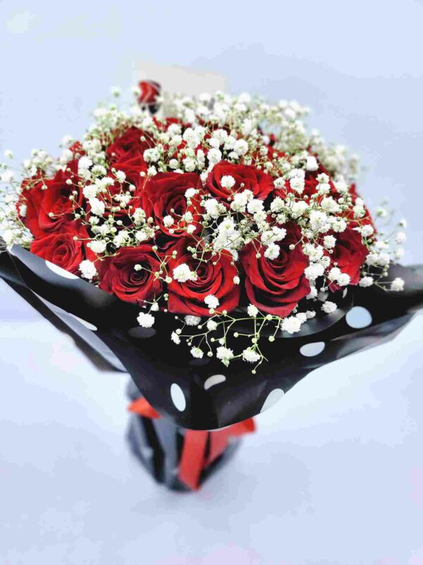 RED ROSES AND MILLION STARS BOUQUET- Bouquet of red roses and million stars - Image 10