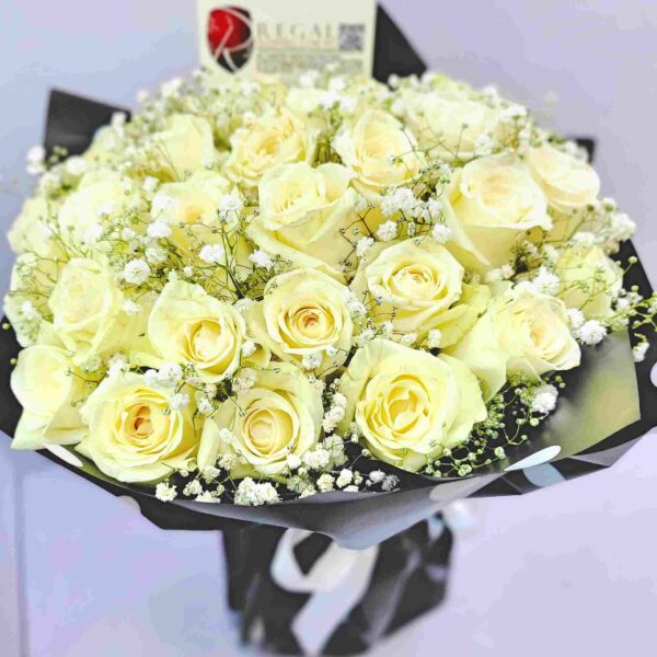 WHITE ROSES AND MILLION STARS  BOUQUET - White Roses and Million Stars - Image 9