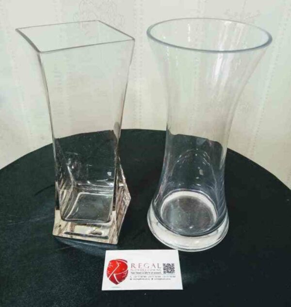 Transparent Cylindrical/Hourglass vase 25cm. . .more - Image 2