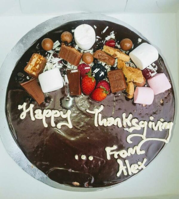Cake - Chocolate, Red velvet or mixed  . . . more - Image 3