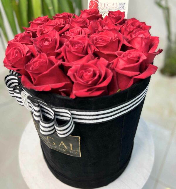 CLASSIC RED BOX ARRANGEMENT-  BOX OF RED ROSES - Image 8