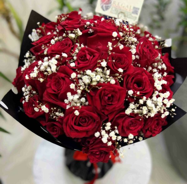 RED ROSES AND MILLION STARS BOUQUET- Bouquet of red roses and million stars - Image 8