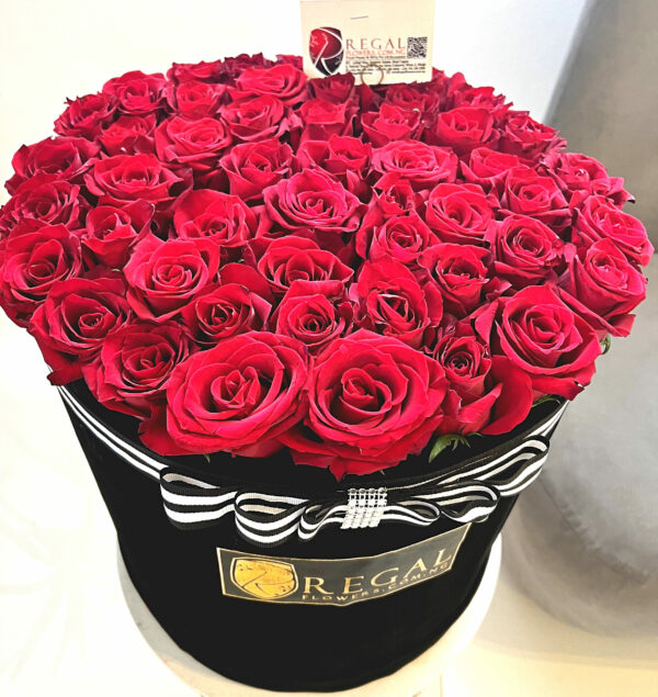 VIP CLASSIC RED BOX ARRANGEMENT – Box Of Classy Red Roses - Image 3