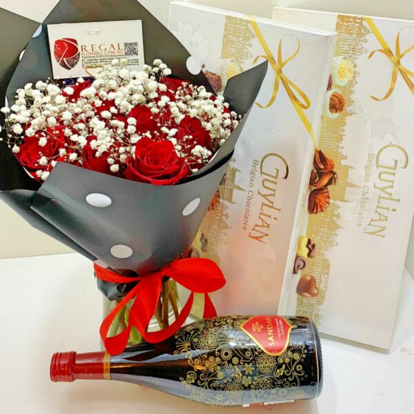 RED ROSES AND MILLION STARS BOUQUET- Bouquet of red roses and million stars - Image 11
