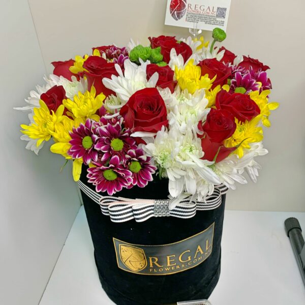5 PEAS IN A POD BOX ARRANGEMENT- Roses and Mixed Chrysanthemums - Image 10
