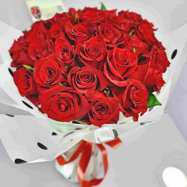 RED ROSES BOUQUET -Bouquet Of Red Roses - Image 11