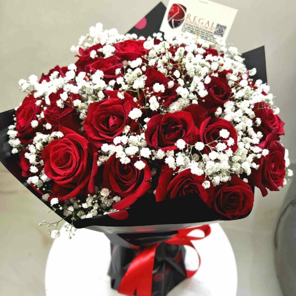 RED ROSES AND MILLION STARS BOUQUET- Bouquet of red roses and million stars - Image 3
