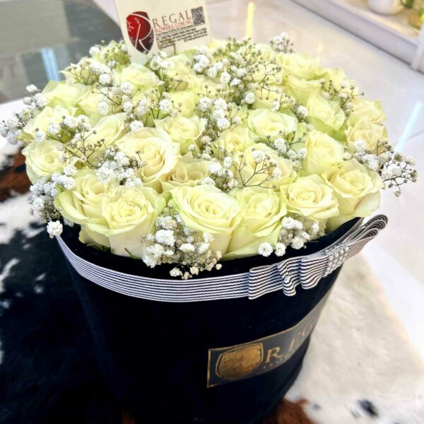 MONALISA BOX ARRANGEMENT- Box Of White Roses And Million Stars - Image 4
