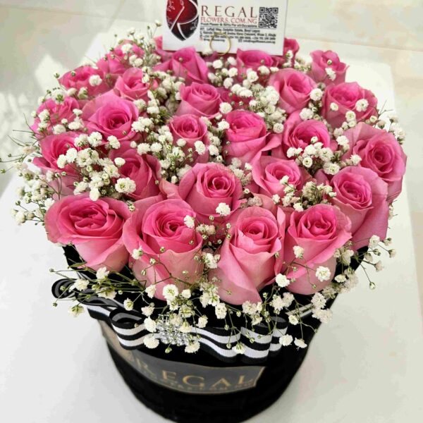 SIMPLY SWEET BOX ARRANGEMENT - Pink Roses and Million Stars - Image 6