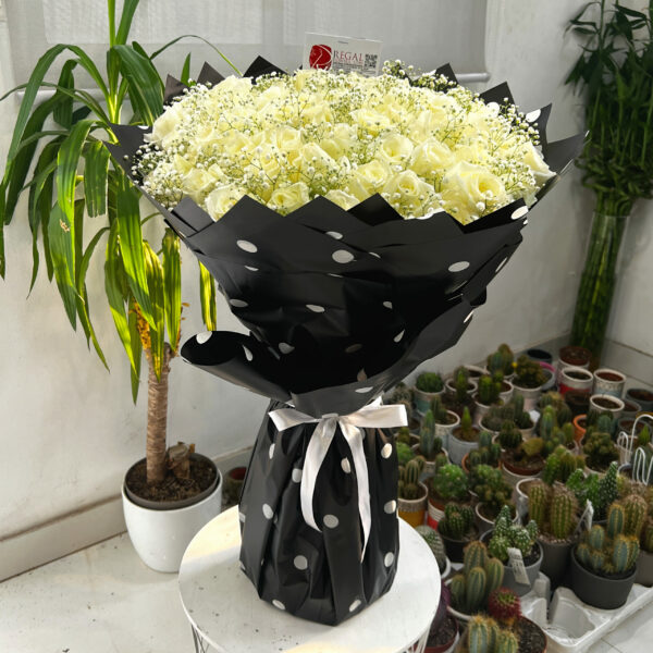 VIP WHITE ROSES AND MILLION STARS BOUQUET - Image 6