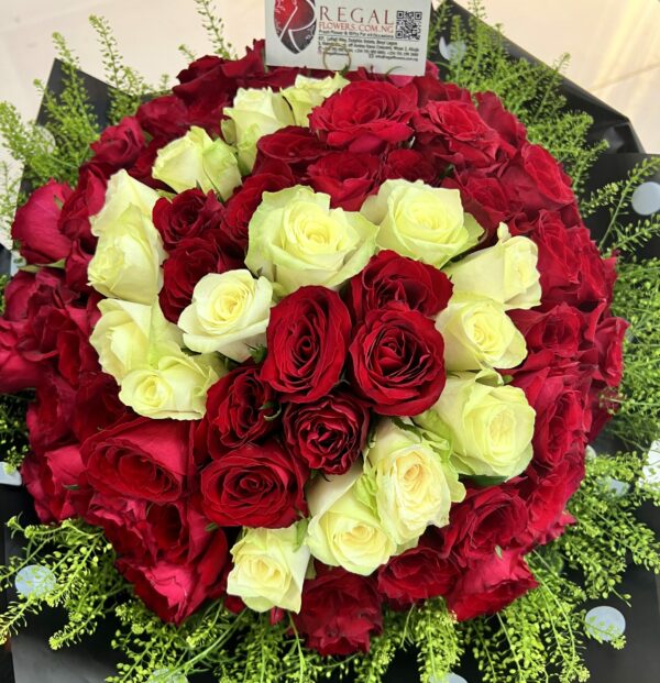 VIP CUSTOM LETTER BOUQUET– VIP CUSTOM LETTER BOUQUET