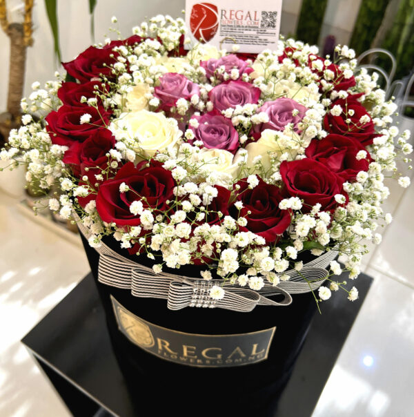 BELLEZA BOX ARRANGEMENTS– Mixed Roses & Million Stars - Image 4