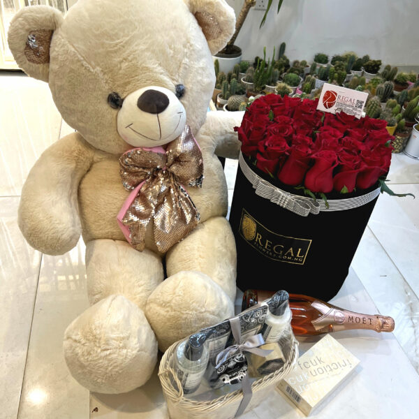 DULCE SUEÑOS PACKAGE 701 - Flowers and Assorted Gifts - Image 3